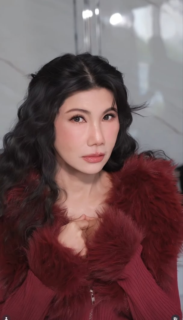 สวยจริงคนนี้ ภาพล่าสุดดาราดัง ในวัย 60 กะรัต ความสวยเหมือนถูกสตาฟไว้