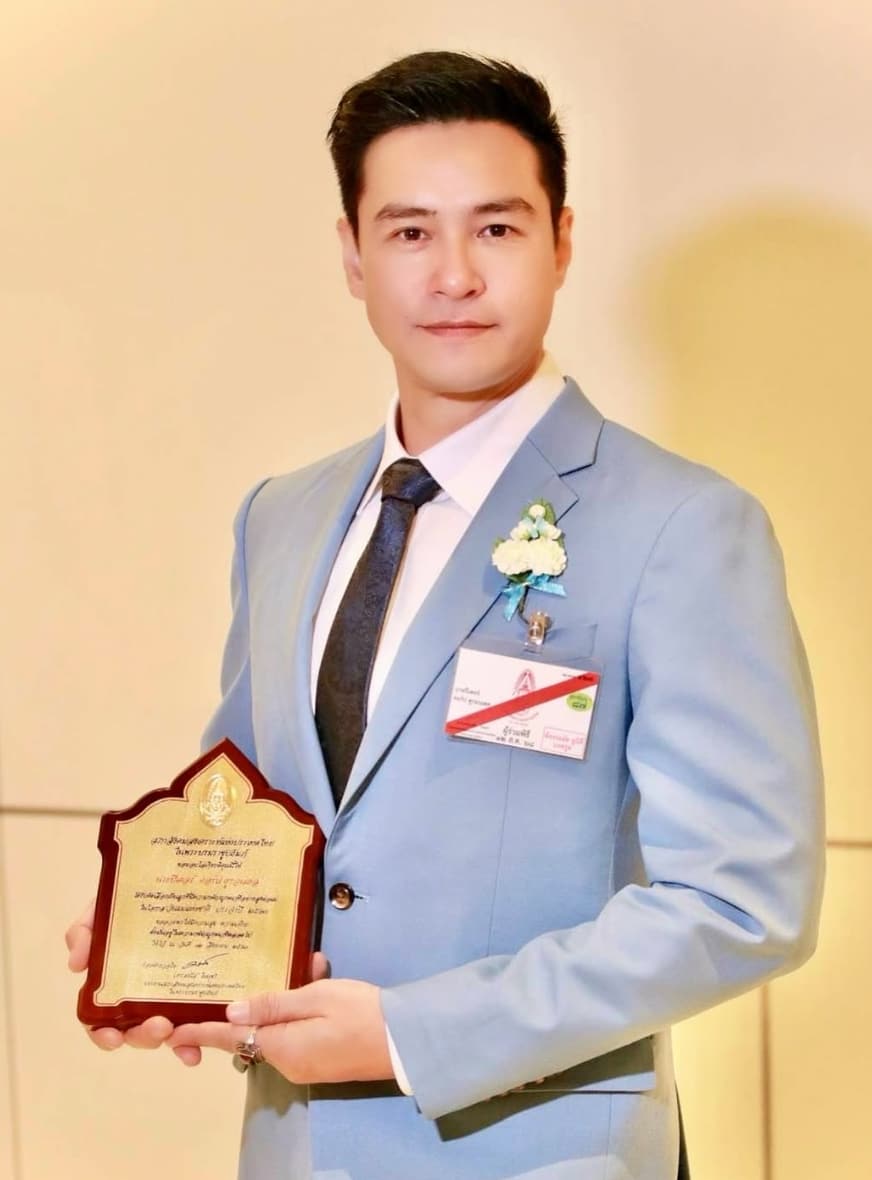 จับความสัมพันธ์พระเอกดัง ประกาศถอดแหวนบนนิ้วแล้ว #เพื่อทราบ #NoDrama