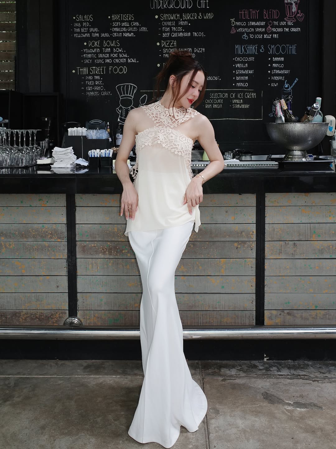 เปิดภาพ มายด์ ณภศศิ กับชุดมาทะเลแบบไม่โป๊ ลุคนี้สวยแพงมาก สมเป็นว่าที่สะใภ้โบนันซ่า