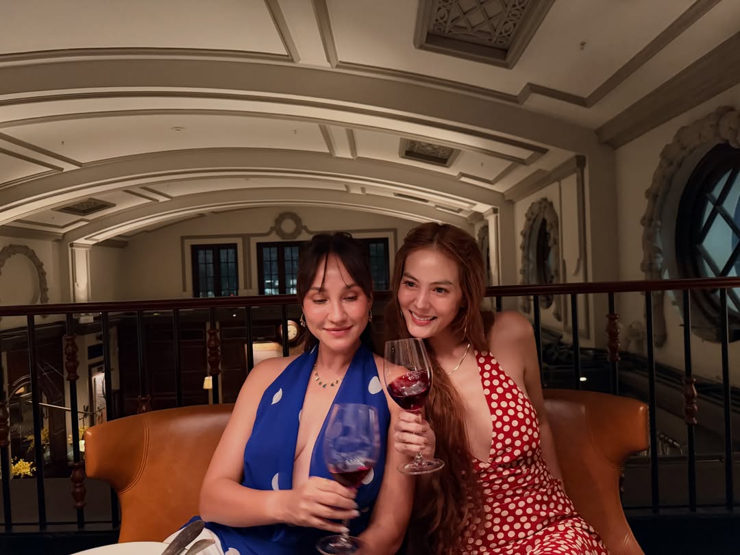 โซเชียลฮือฮา! เจนี่ โพสต์โมเมนต์รวมตัวแก๊งนางฟ้า ทำเอาแฟนๆแห่กดไลค์
